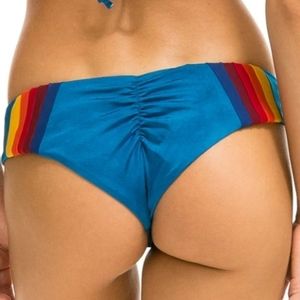 $175  Aviator scrunchie swim bottoms (M) NWT